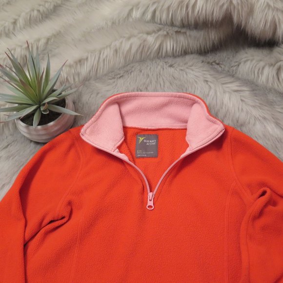 OLD NAVY -Girls fleece top - Picture 3 of 6